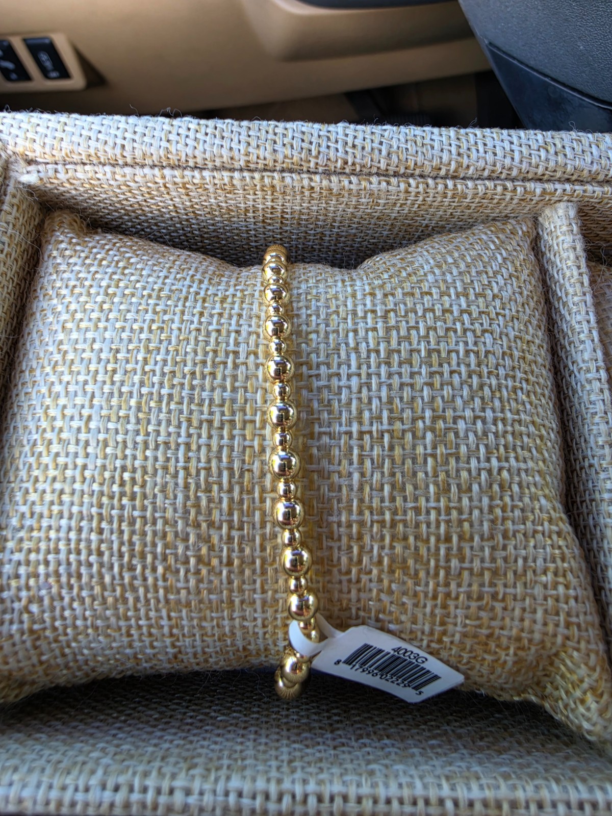 Brand New With Tags Bracelet Woman gold stretchy bracelet