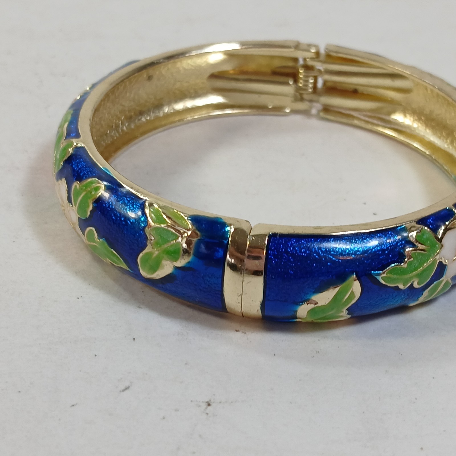 Signed Jiu Long Xing Blue Cloisonné Hinged Bracelet Enamel, Blue Bangle Floral