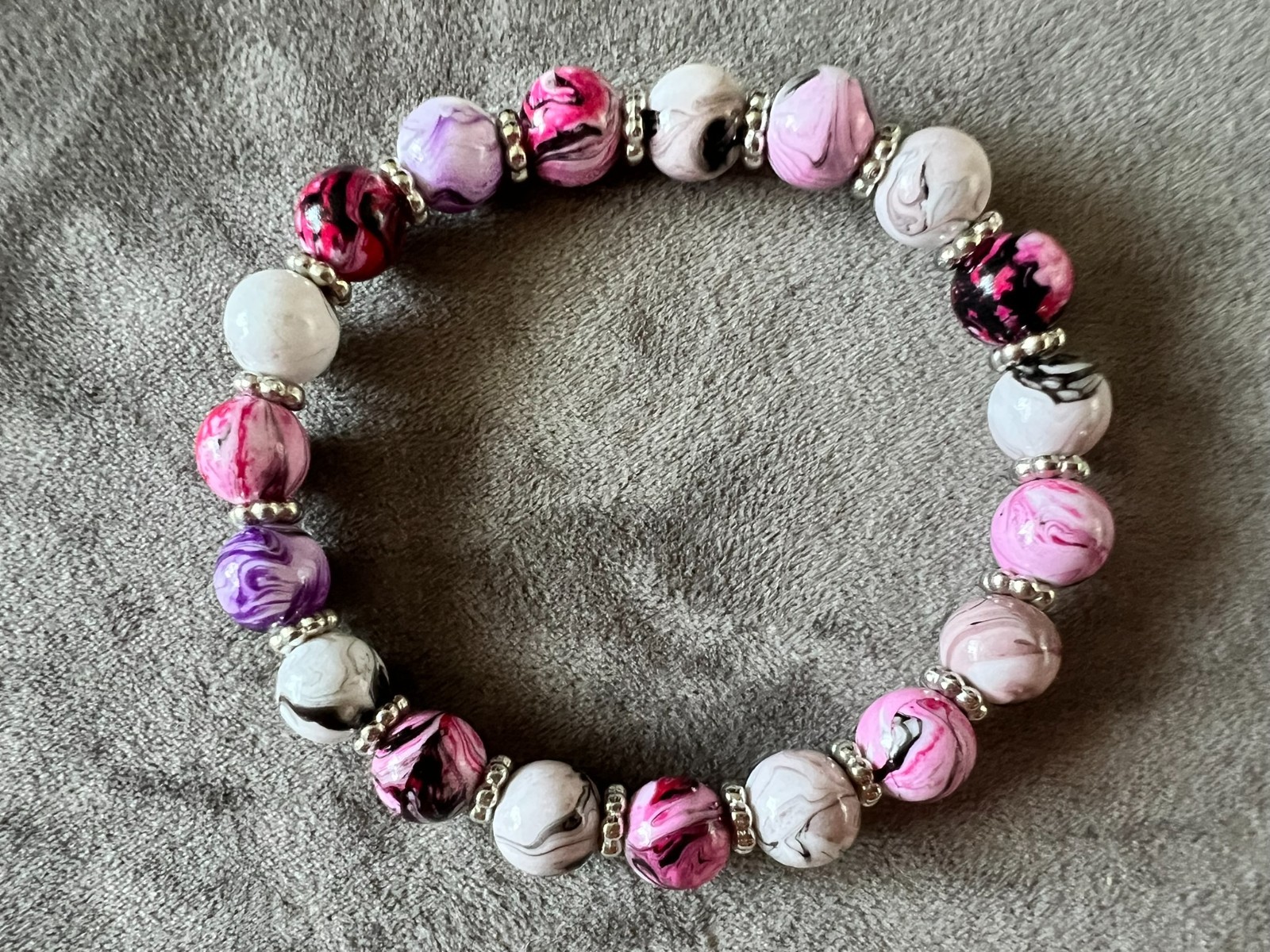 handmade elastic unique marble acrylic beads & silver accents bracelet