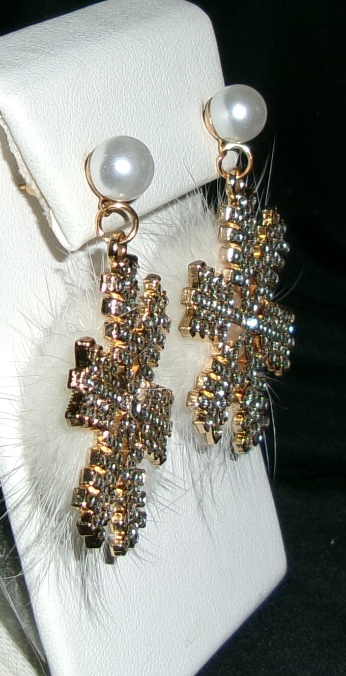Snowflake WINTER Earrings Clear Rhinestones Faux Fur Back Pierced NEW