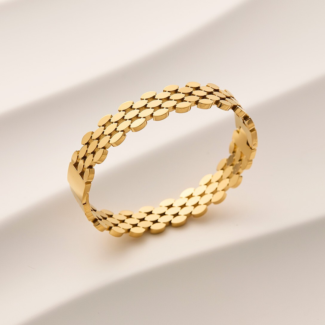 10mm Wide Woman 18K Gold Plated Stainless Steel Beehive Bracelet Bangle