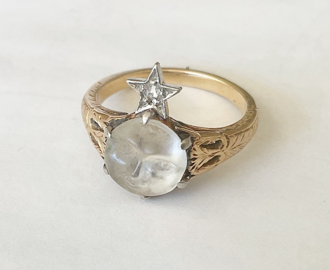 Antique Victorian 14k Ring With Carved Moon face Moonstone Diamond G2U