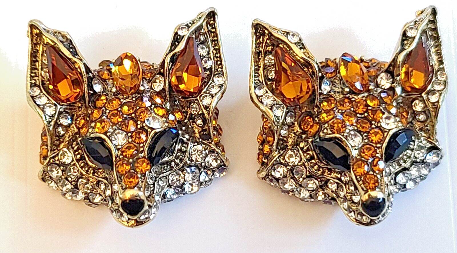 1.25″ WOWSER DREJEW DESIGNER STYLE FOX HEAD CRYSTAL RHINESTONE EARRINGS