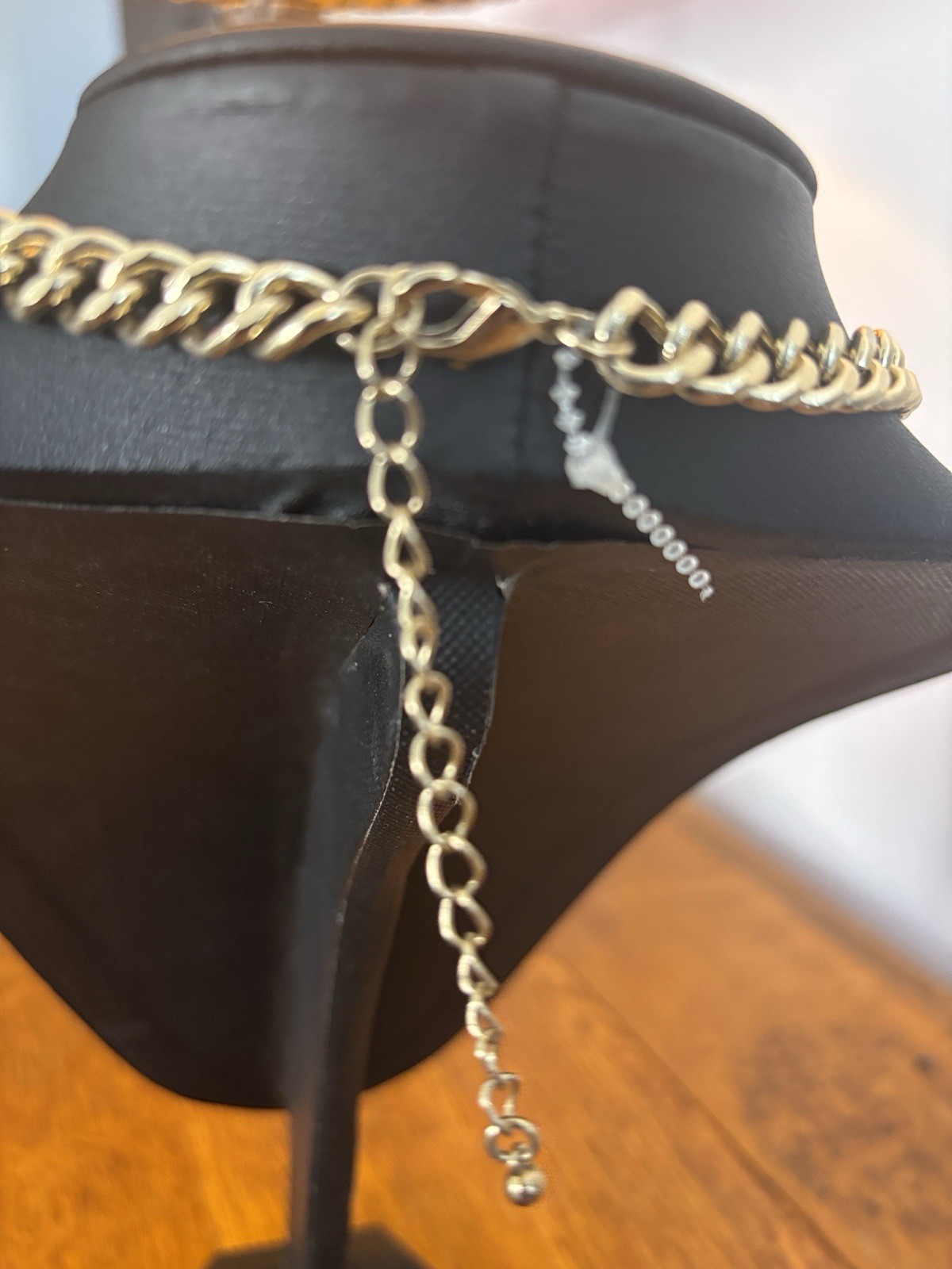 Gold-Tone Chain Necklace with Faceted Rhinestones Chunky Bold NWOT
