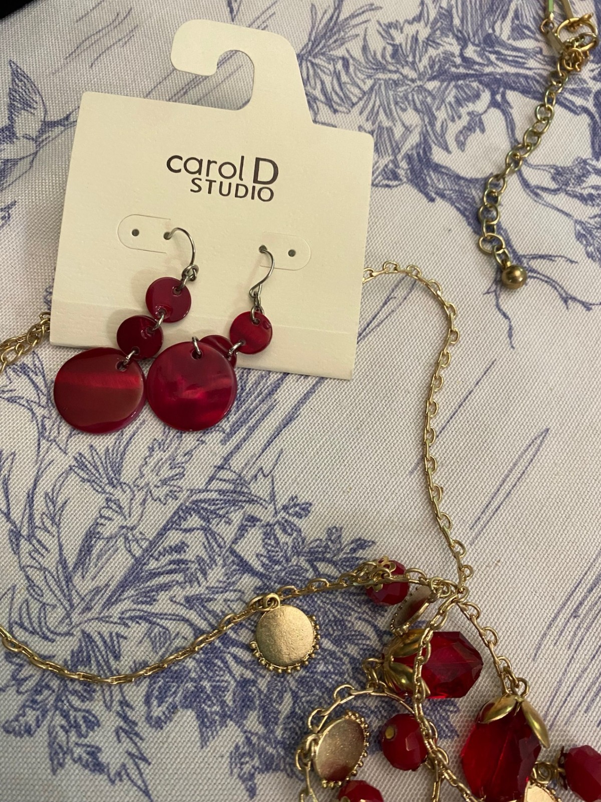 3 necklaces sets for women