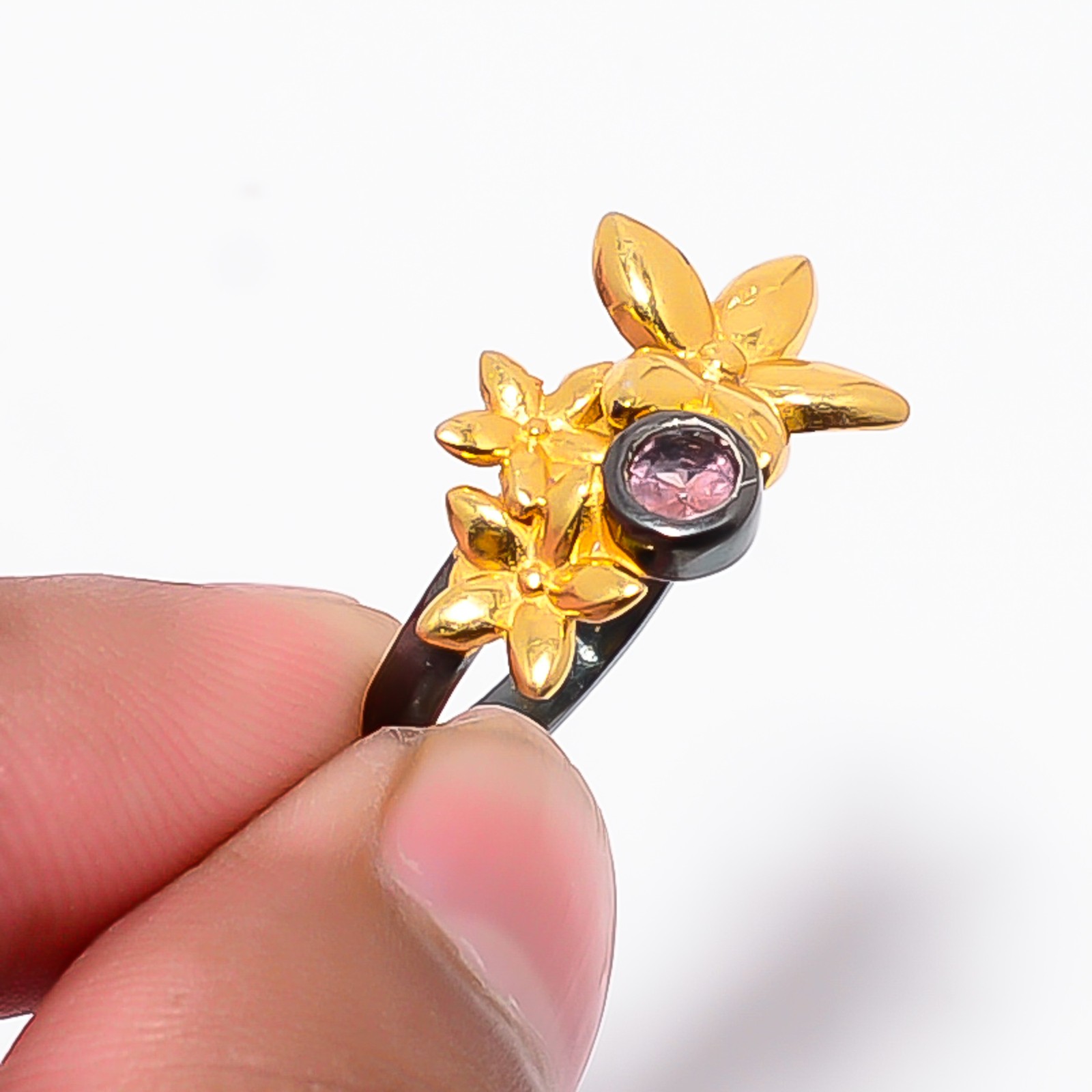 Pink Amethyst Black And Gold Plated 925 Sterling Silver Ring S.7 R87437
