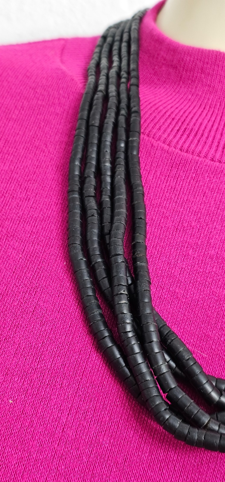 Gerda Monies necklace black 5 strand coconut black beads very good condition