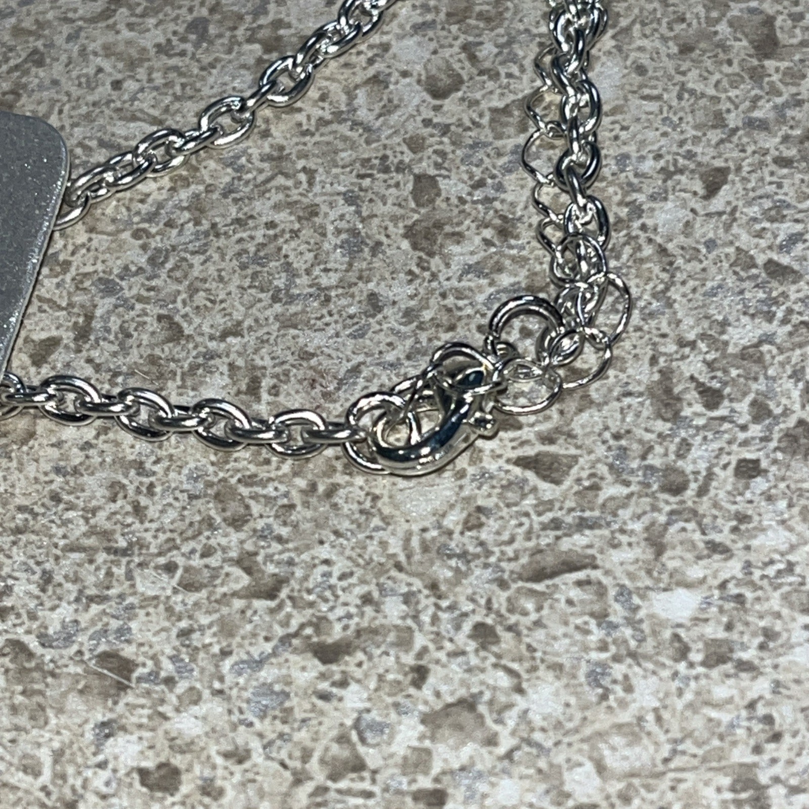 H318~ Helping Animals at Risk Silver Elephant Necklace 18″ w/ 2.5″ Extender NEW