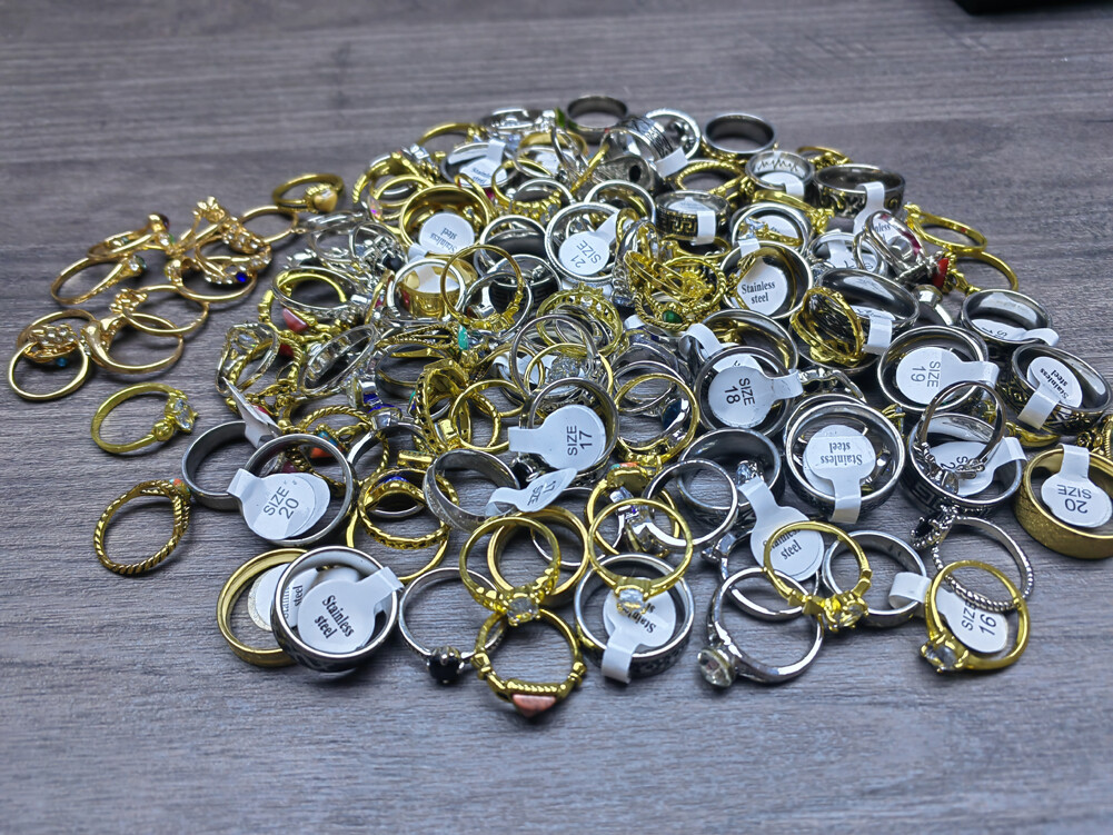 10/200x Mix Lot Alloy Stainless Steel Rings Wholesale Men Women Fashion Jewelry