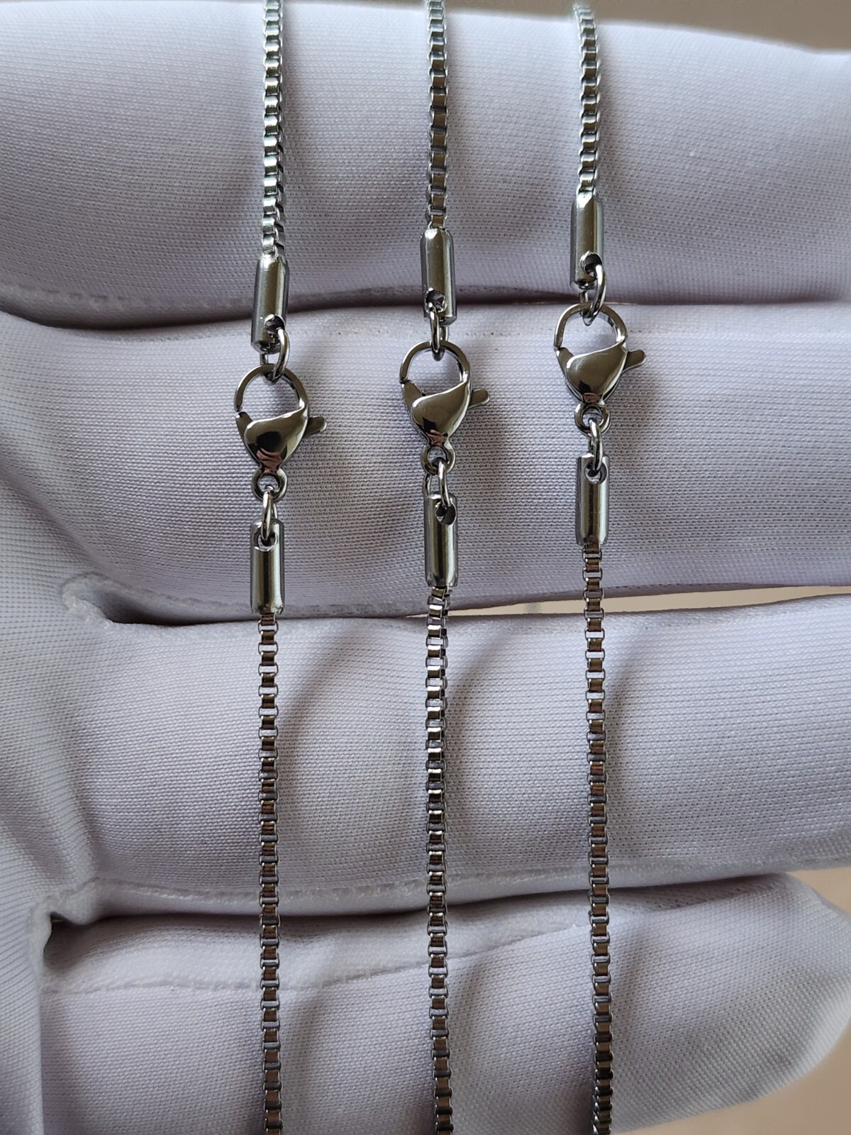 Stainless Steel Box Chain 1.5mm Hip Hop Jewelry Unisex Women, Men Size 16″-24″