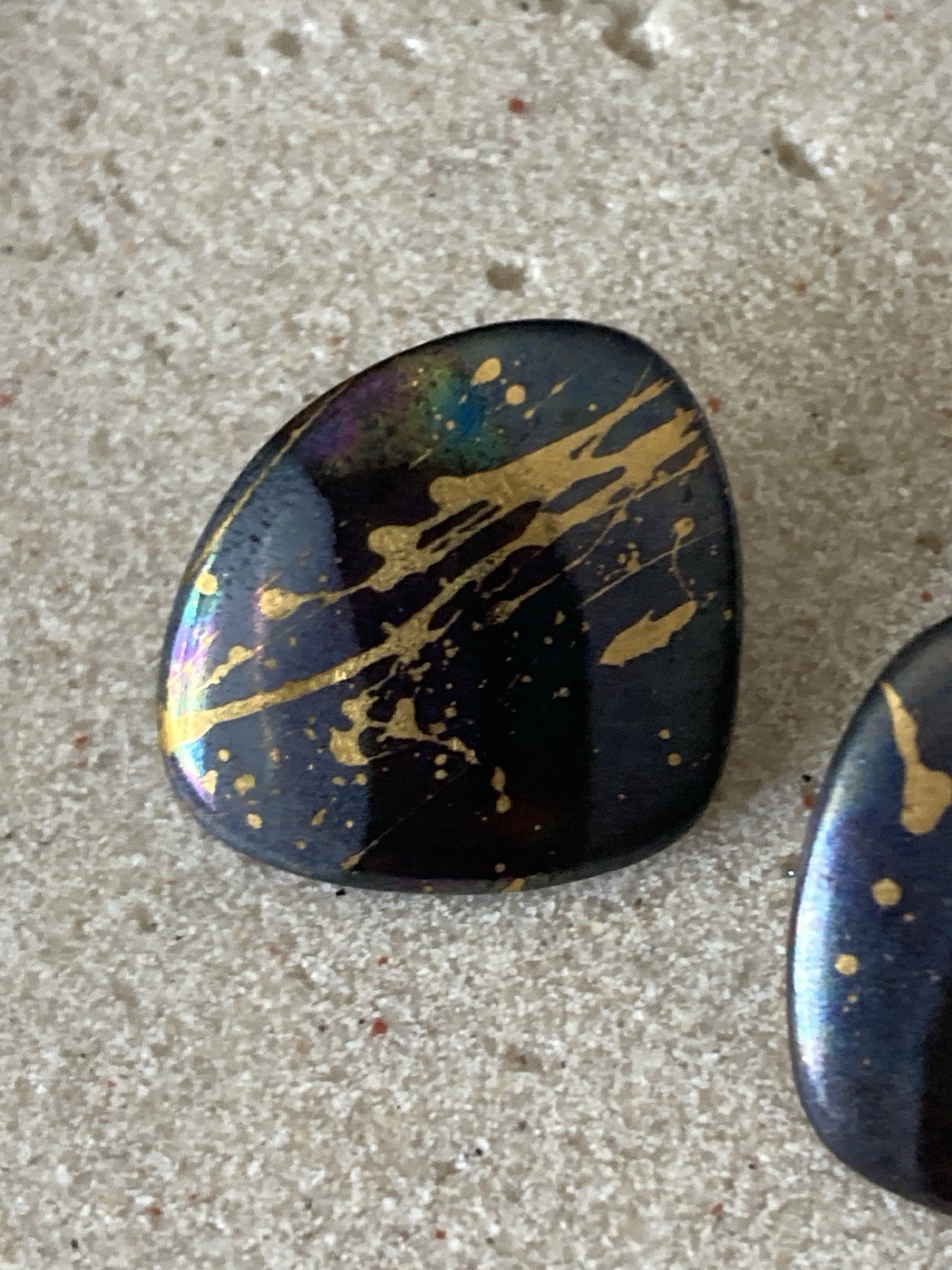Vintage Abstract Enamel Stud Earrings Black Gold Splatter Modernist Ceramic
