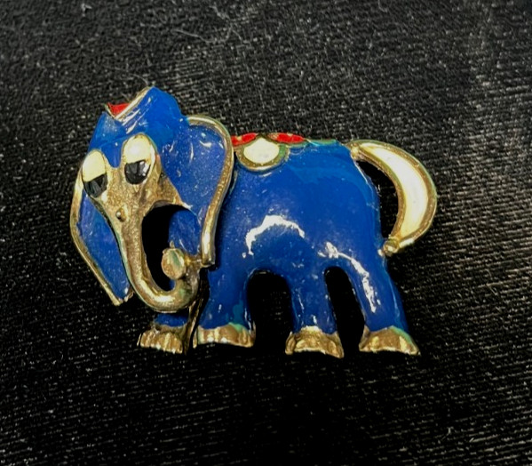 Unique Metal Animal Pins, Lot of 7, Elephants (3), Leopard, Bull, Donkey, Dog