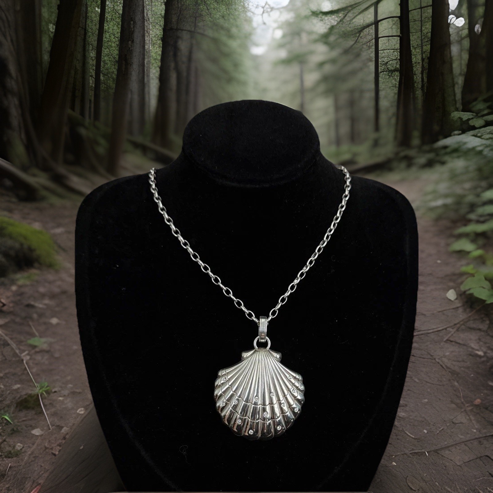 Brighton Necklace Sea Shore Scallop Shell Convertible Pendant NWT