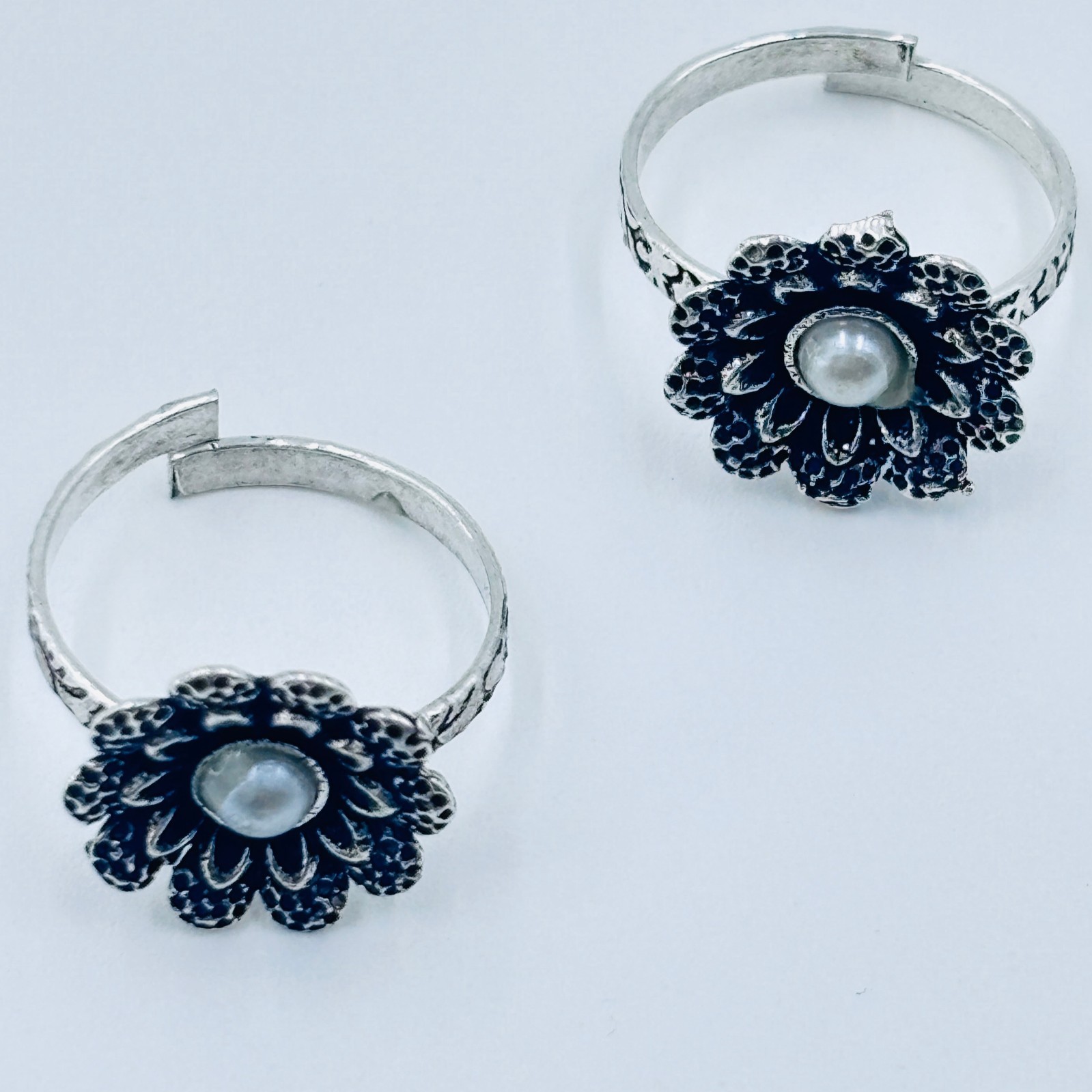 Silver Tone Floral Toe Rings Artificial Faux Pearl Adjustable Boho Vintage