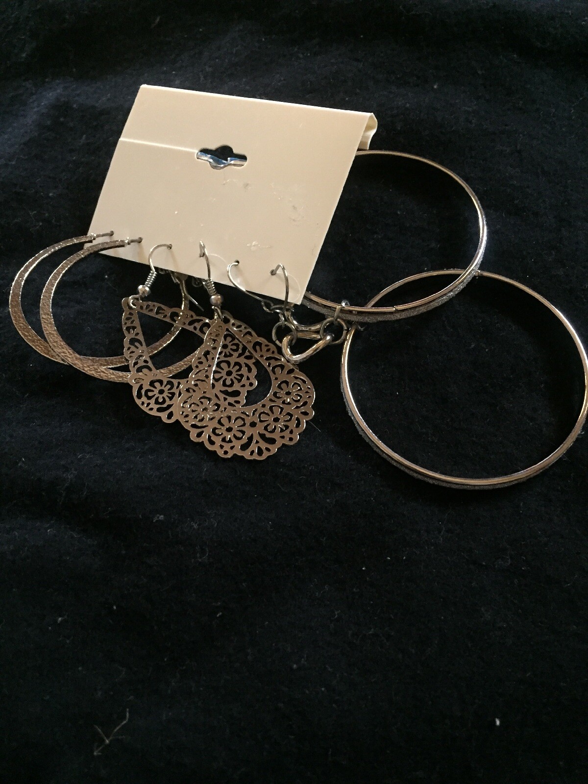 Umbranded Card Of 3 Pair Of Dangling Earrings. NWT@$18