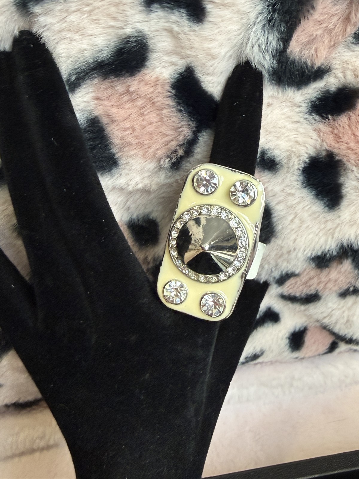 Silver Tone Cocktail Ring Cream Enamel Clear Rhinestone Spike Statement Womens