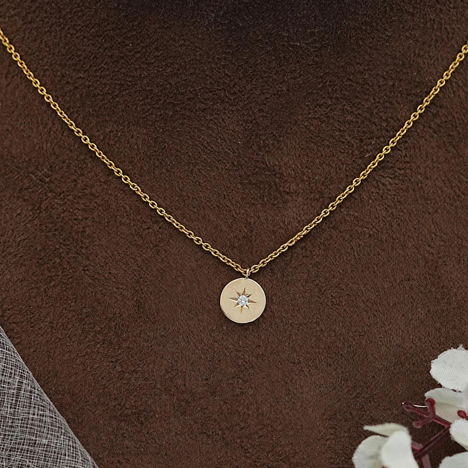 1.00 Ct Star Burst Round EF VS Lab Grown Diamond Necklace in 14K Yellow Gold