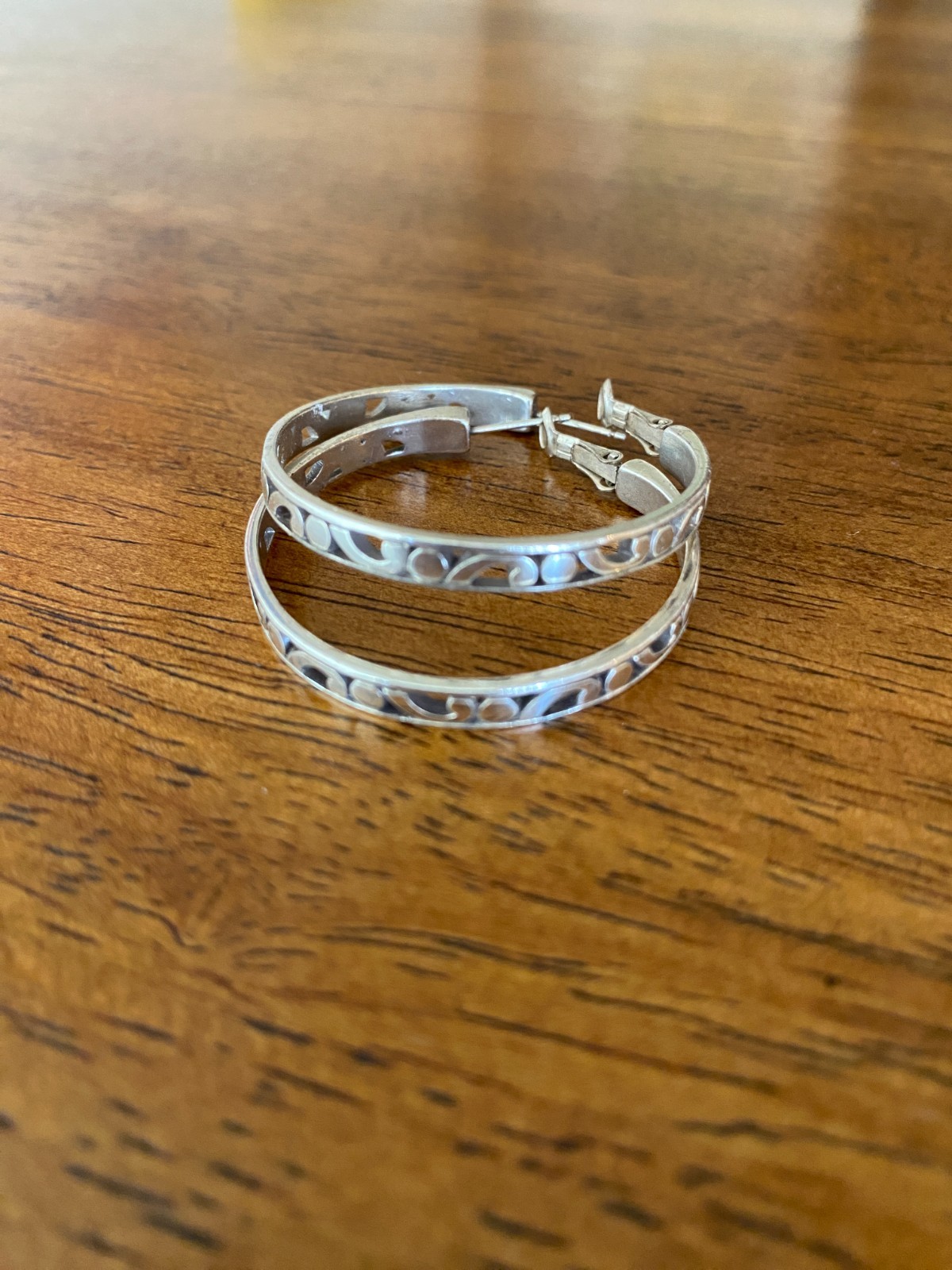 Brighton Contempo Large Hoop Earrings Silver Tone 1.5″ Long