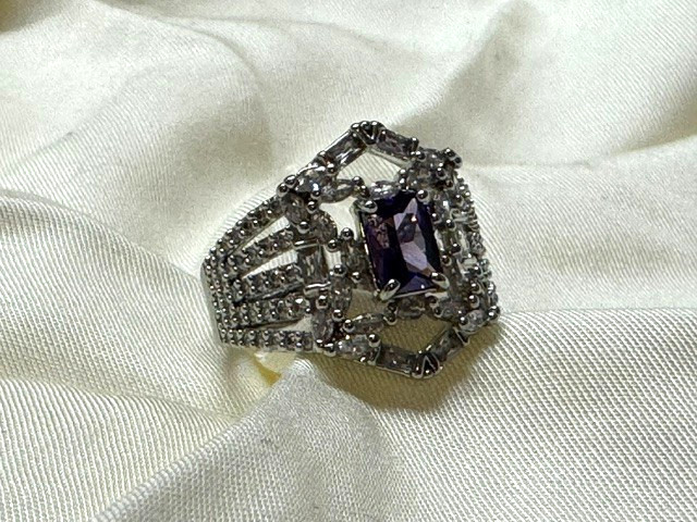 Bomb Party Hidden Desires Ring Size 9 – 2024 Reign Villian Collection RBP7634