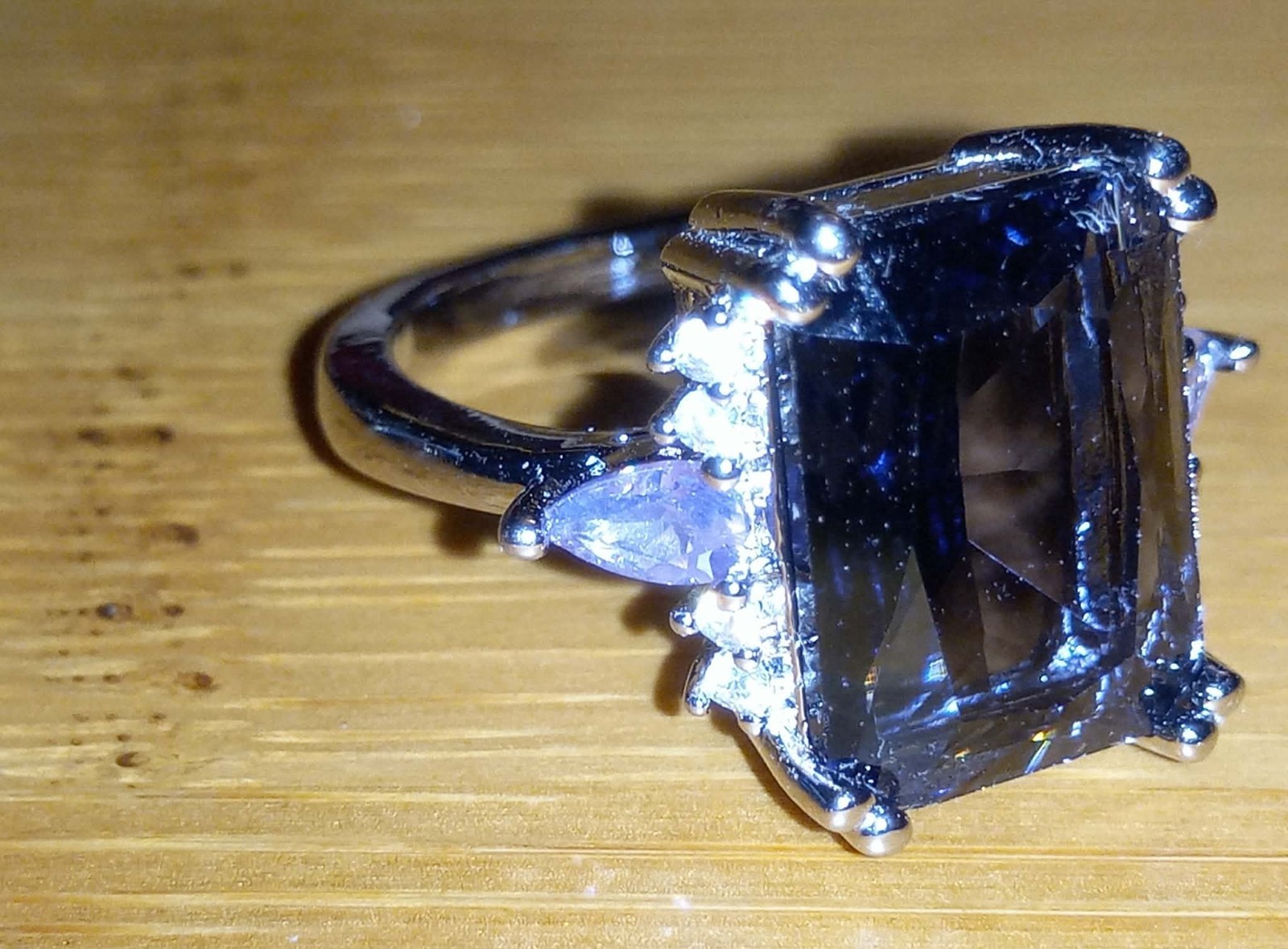 Lot of 11 Fashion Rings New. Sizes from 5 to 7