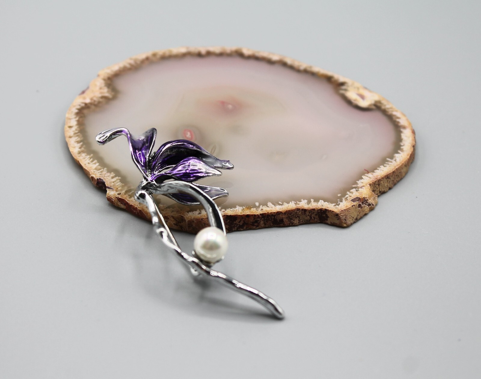 Lotus flower pin brooch jewelry fashion pearl purple silver tone elegant