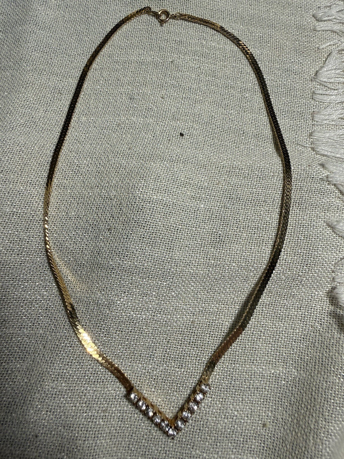 Gold Tone Herringbone Chain Necklace V Pendant Cubic Zirconia Spring Ring 16 in