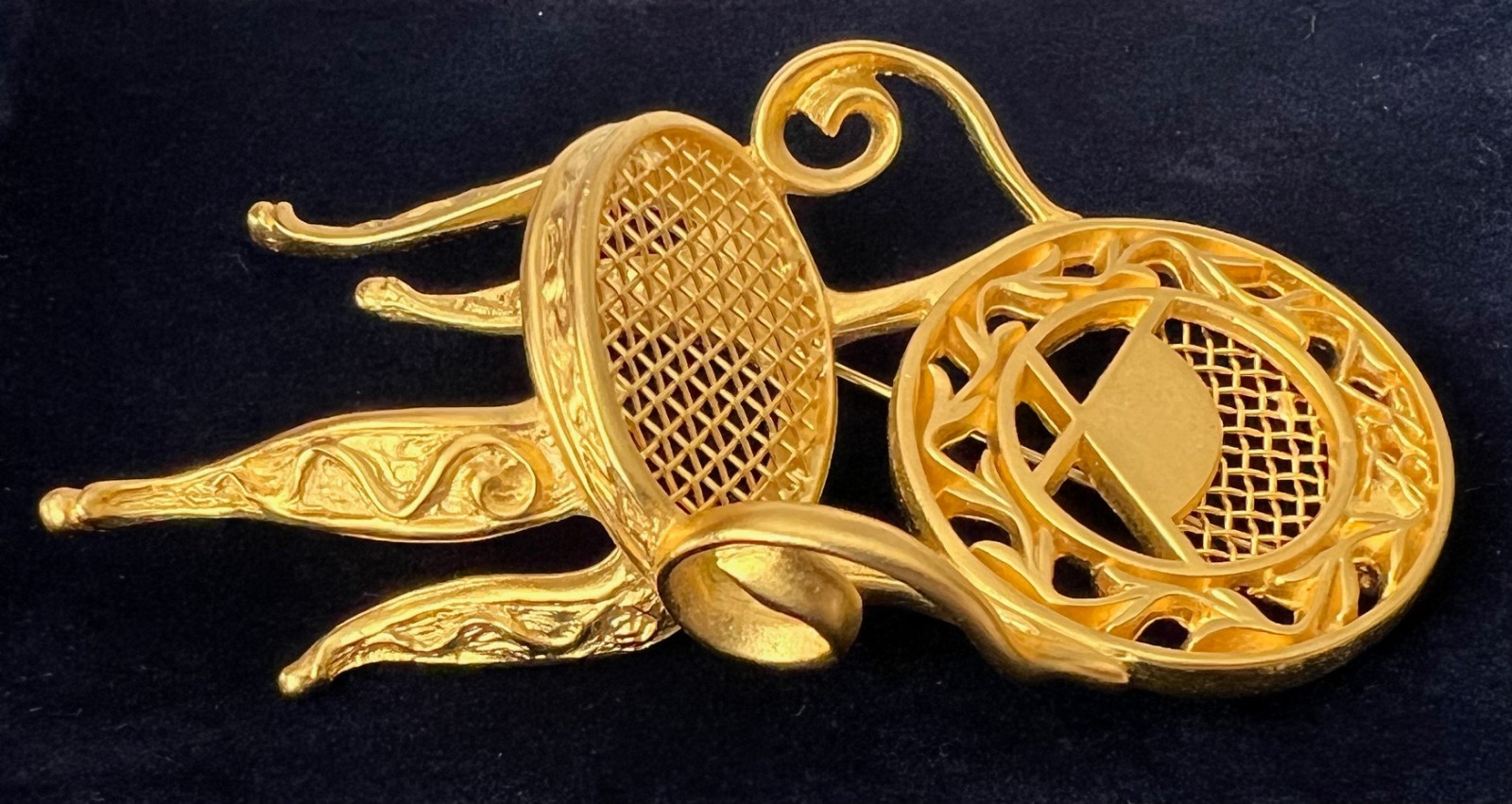 Karl Lagerfeld Iconic Vintage Oversized Gold Tone Rococo Louis XV Chair Brooch