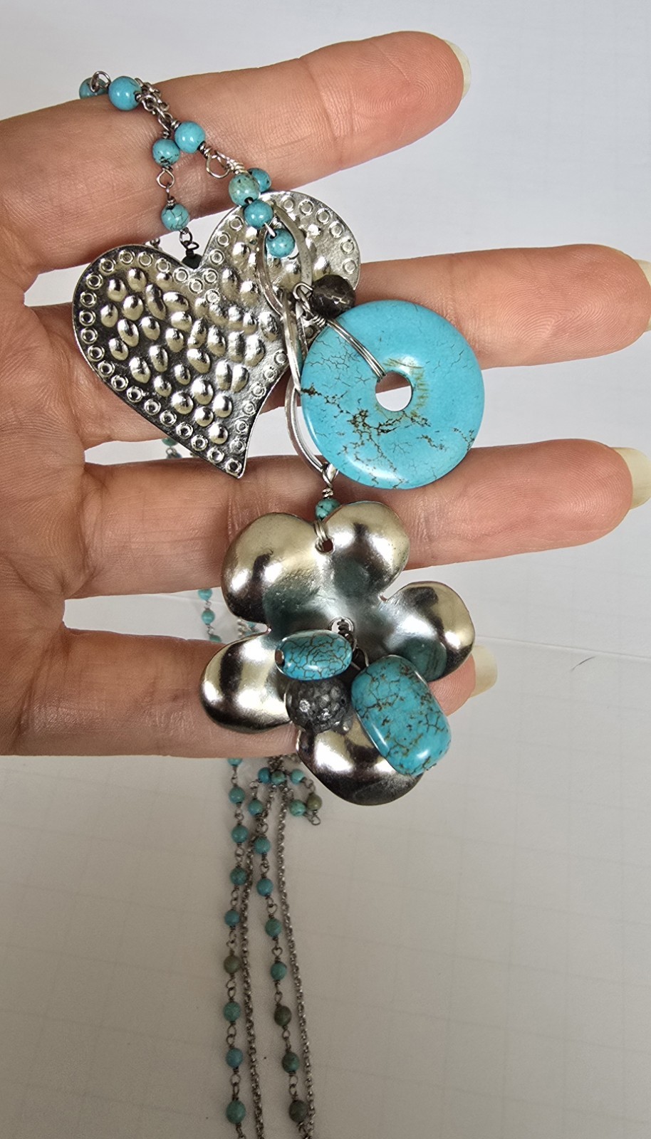 WA Heart Flower Silver Tone Charm Pendant Amulet Turquoise Long Necklace