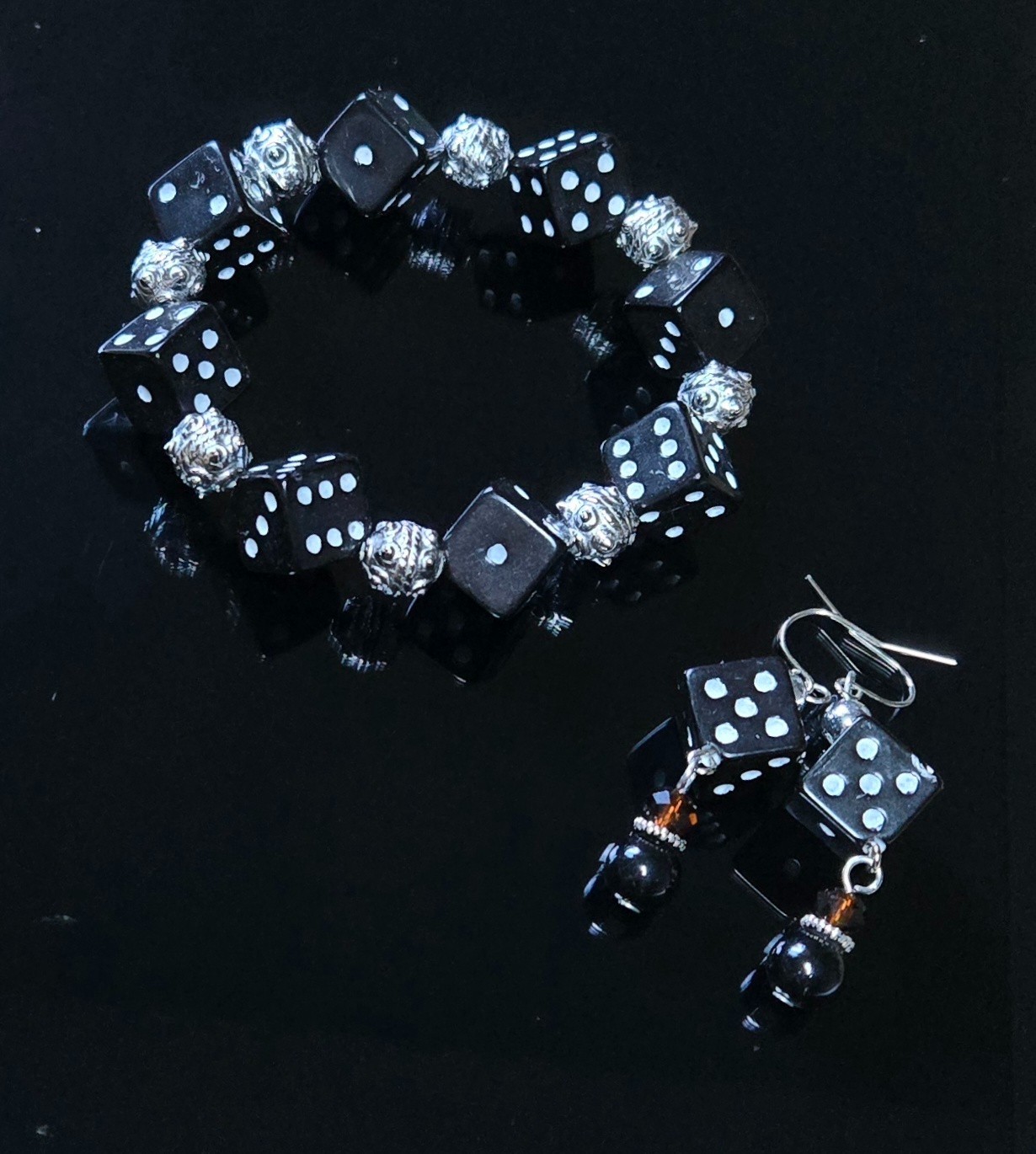 Dice Bracelet Bunco Dice Beaded Stretch Bracelet Handmade Black White for Woman
