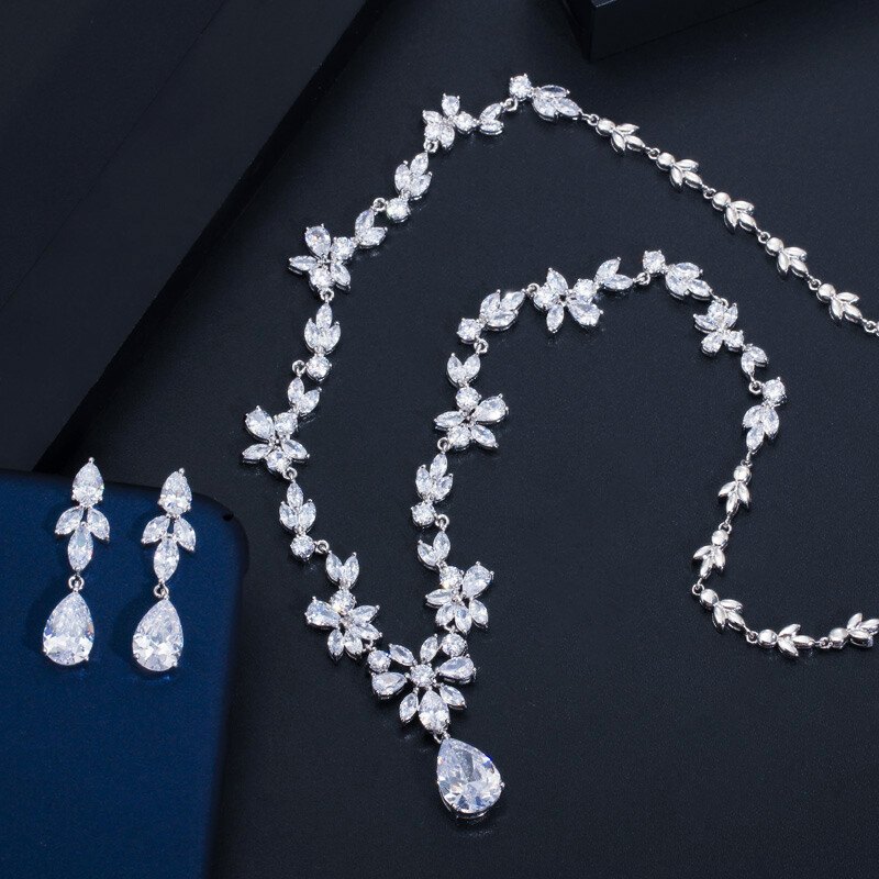 Silver Plated White CZ Necklace Earrings Sets Bridal Costume Jewelry Accessories