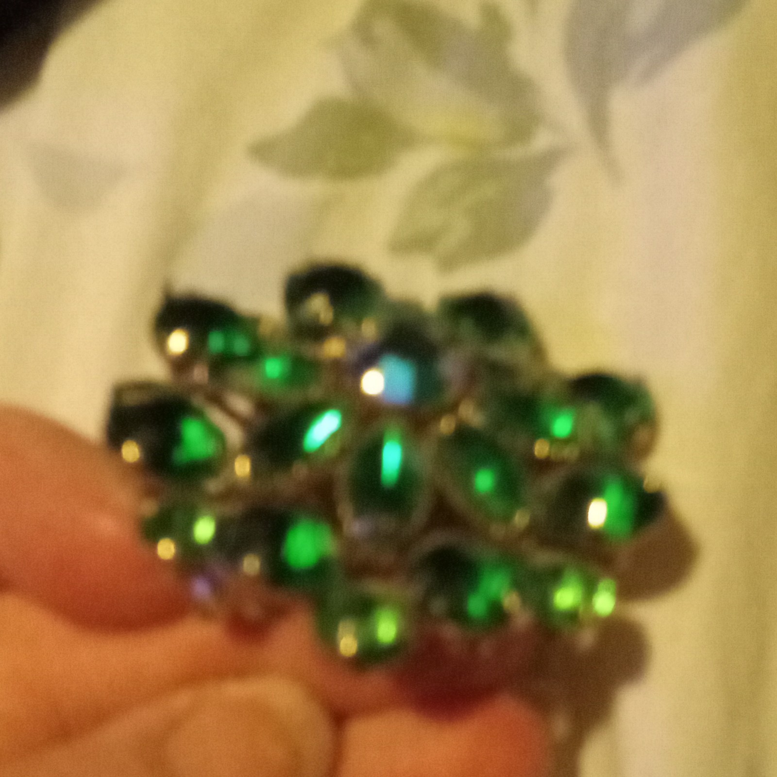 Vintage Green Round Rhinestone Flower Brooch Pin Prong Set Metal Floral Theme
