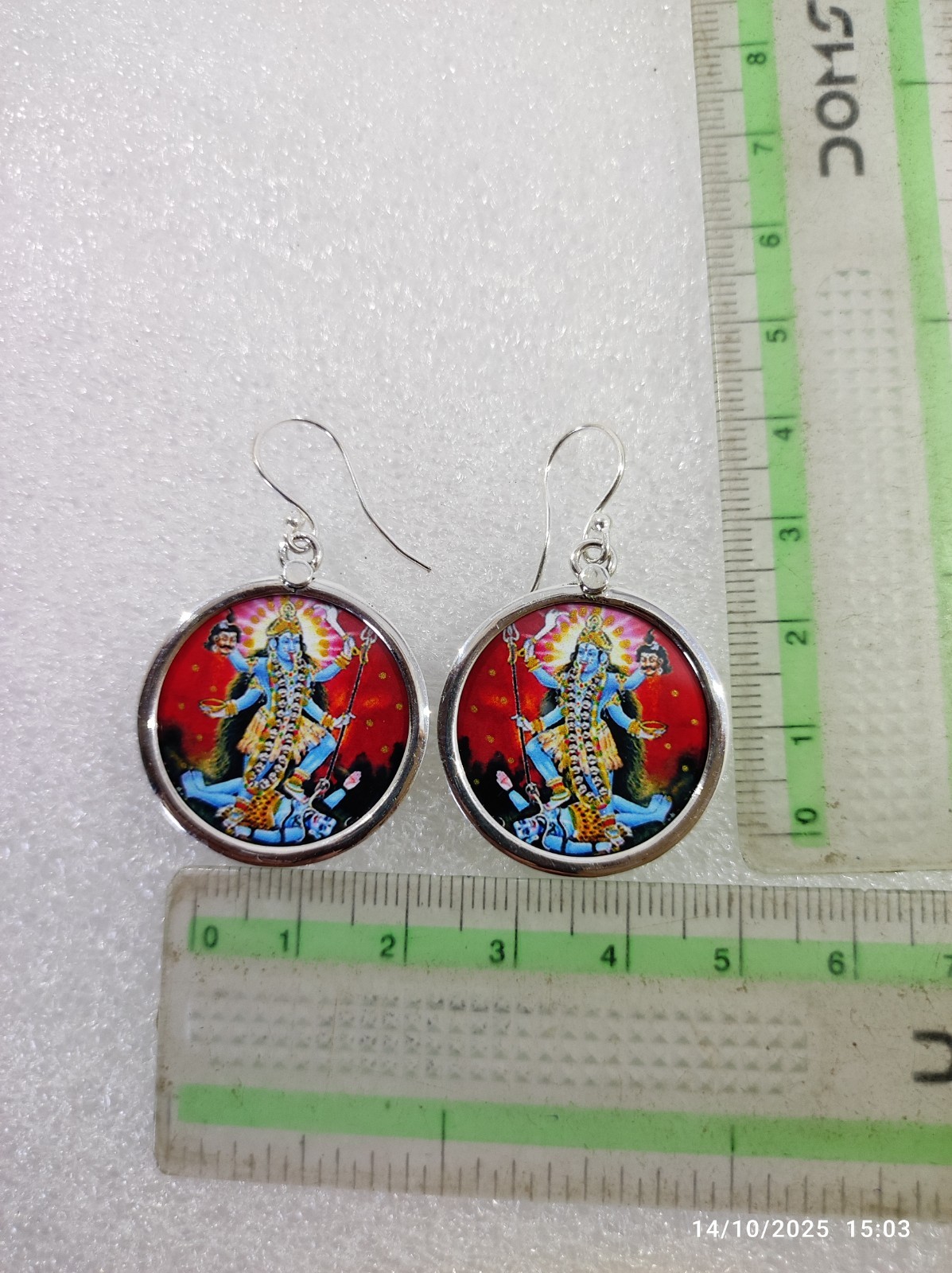 Handmade 92.5 Sterling Silver Glass Framed Goddess Kali Maa Light Weight Earring