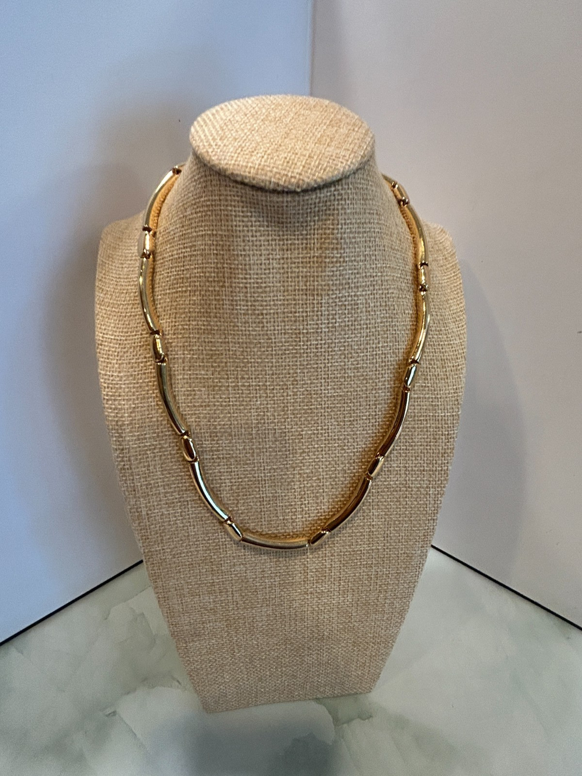 Beautiful Estate Finds, Good Quality Gold Tone Statement Necklace 17.5″