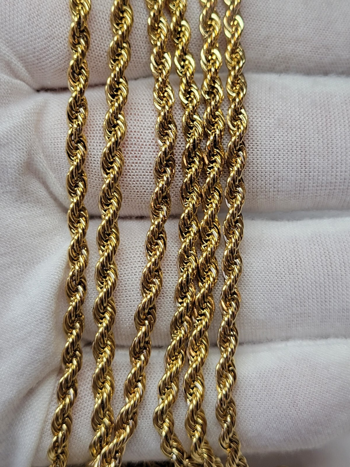 Stainless Steel Gold Plated Rope Chain Necklace 4mm Size 16″ to 26″ Unisex, Men