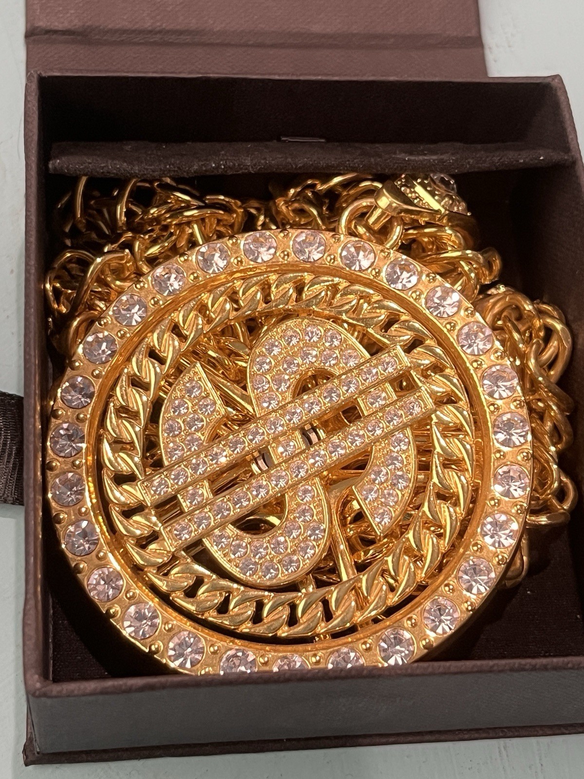 18K Gold Plate Zinc Alloy Hip Hop 28″ Spinning $ Dollar Sign Rhinestone Necklace