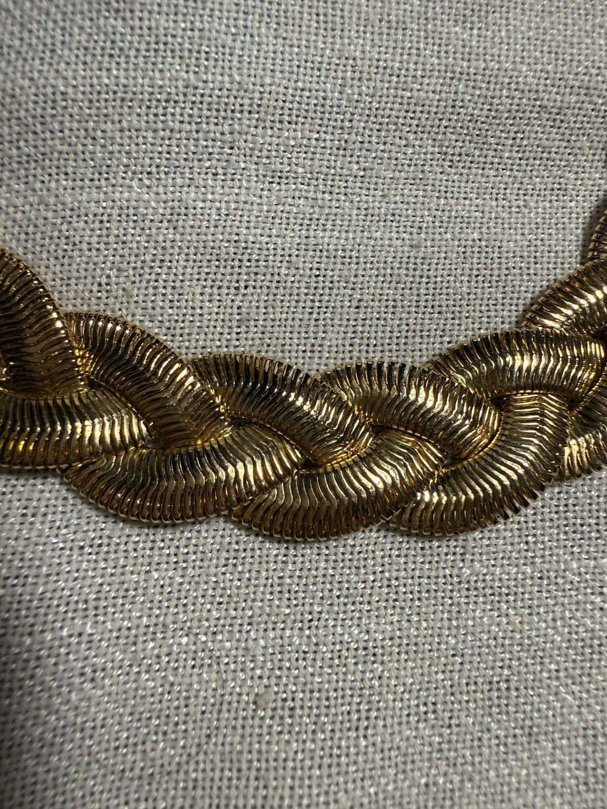 #5 Gold Tone Braided Chain Necklace Spring Ring Clasp 18 in No Stone