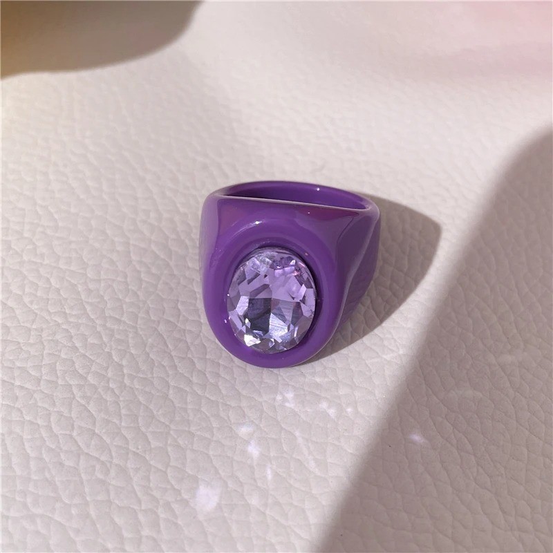 Multicolored resin oil drop ring, oval geometric style, adorned with flowers