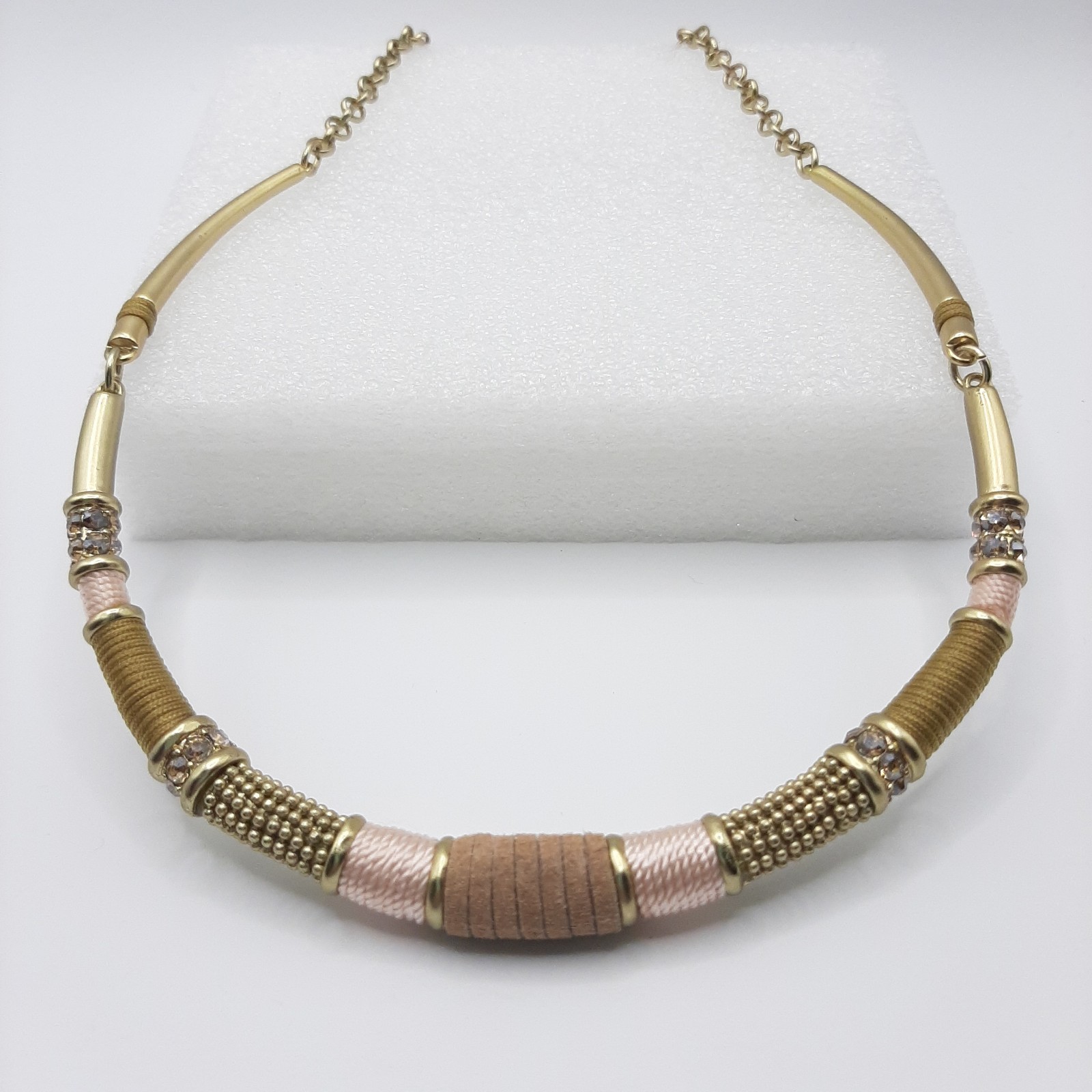 Chico’s Gold Tone Metal Pink Brown Neutral Mixed Material Statement Necklace