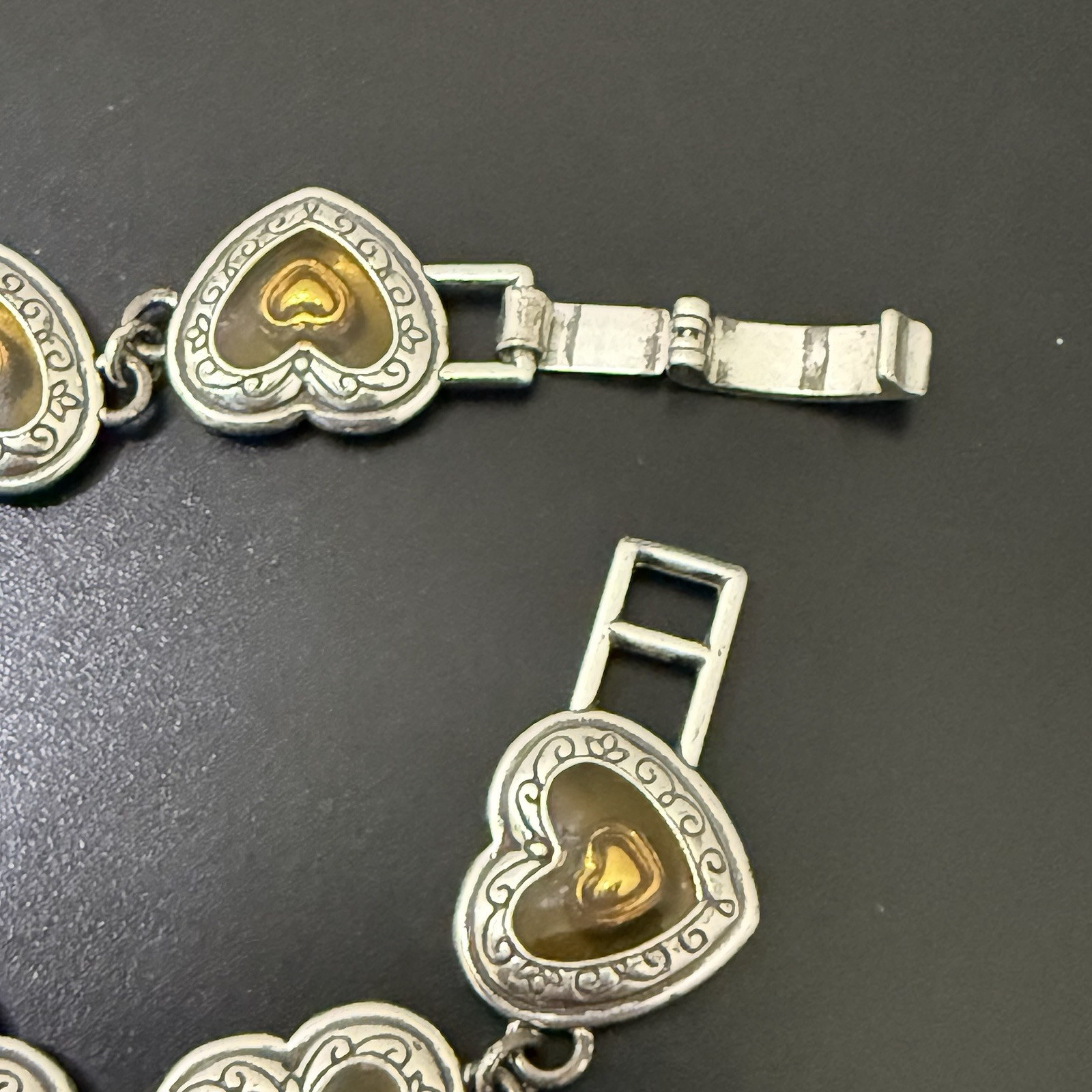 Retired BRIGHTON Free Floating Hearts Lucite Heart Links 7.75” Bracelet 30g.