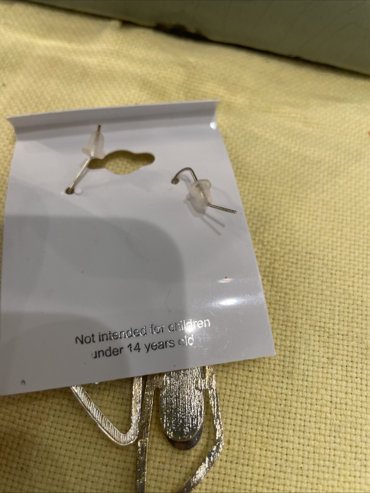 Unbranded Silvertone Dangle Earrings New 2.5”