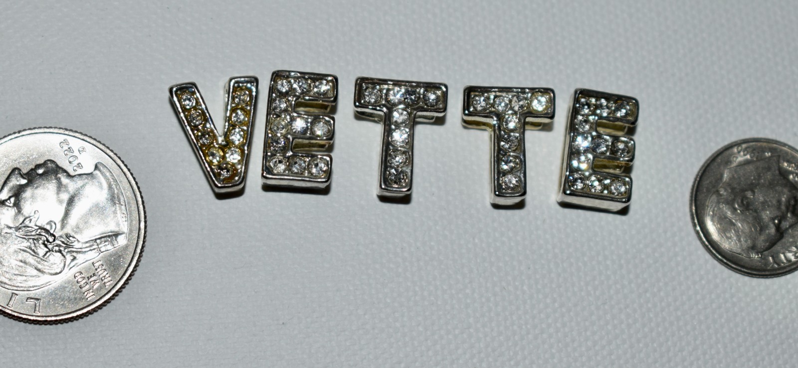 Sparkly Rhinestone VETTE Pin Brooch Silvertone 2.25″L CORVETTE + Letter Sliders