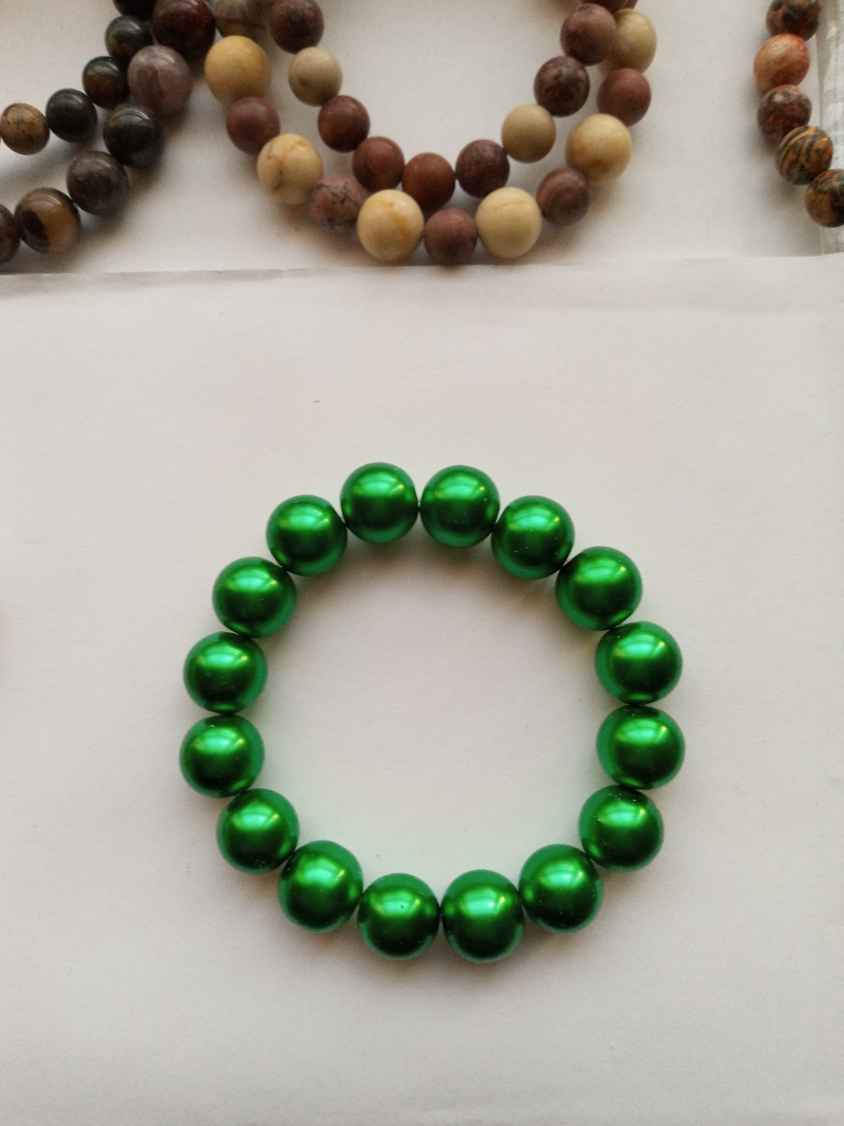 NEW 12MM GREEN GLASS PEARL BRACELET, BUY ANY 2 GET 3RD FREE