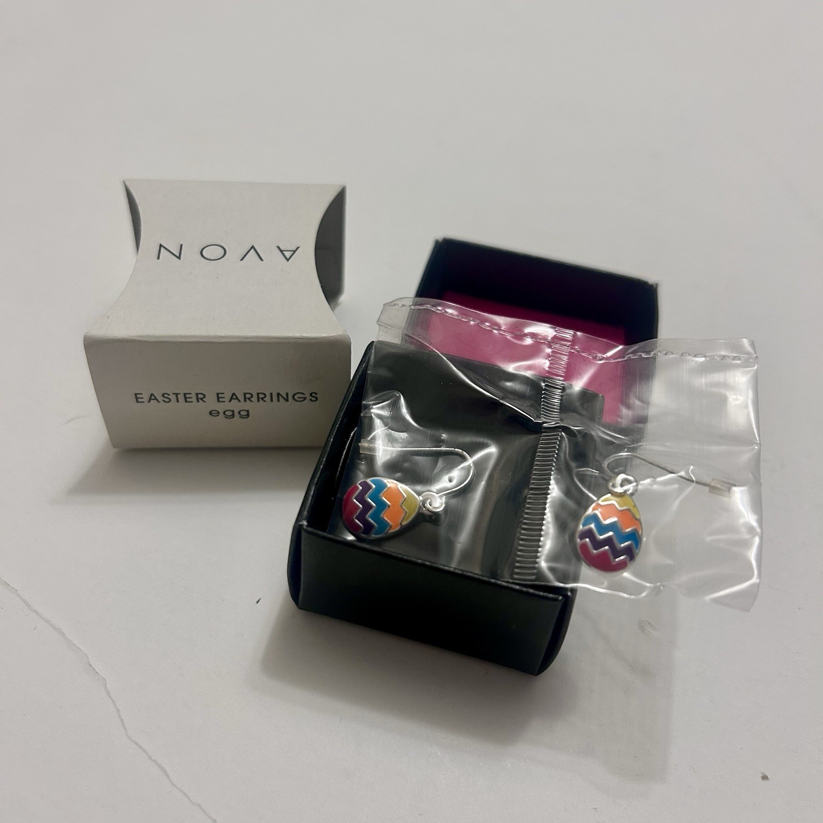 Avon 2010 Colorful Easter Egg Dangle Earrings Silver Tone New Sealed In Box