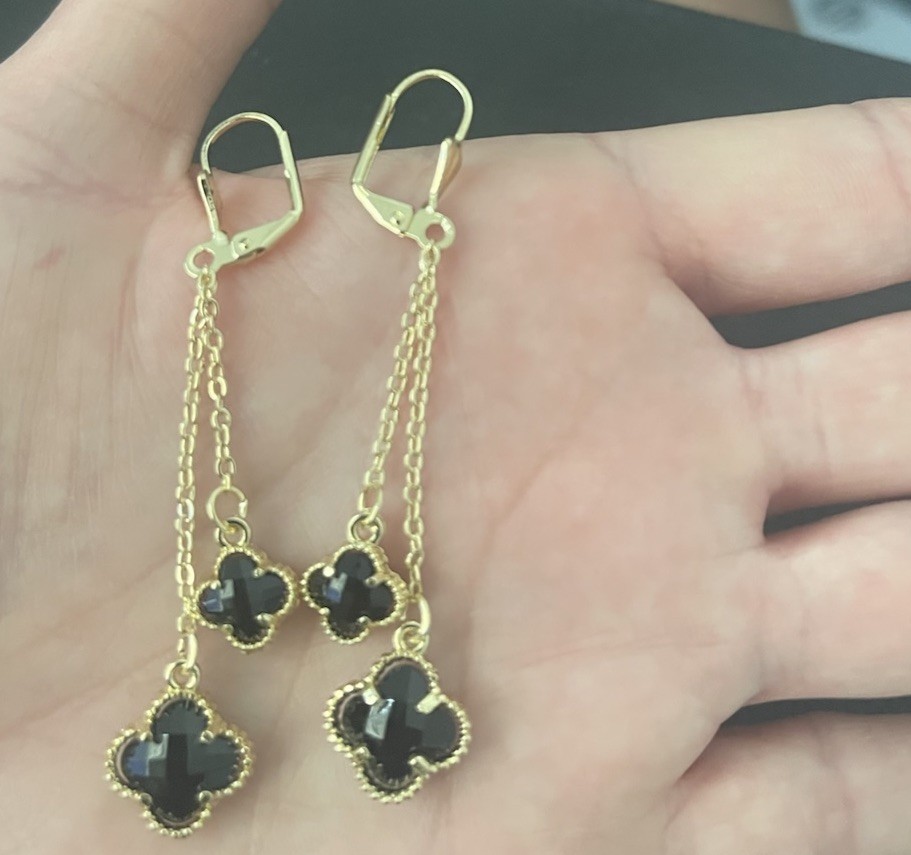 Gold Tone Black Flower Clover Dangle Drop Hook Earrings Metal No Stone