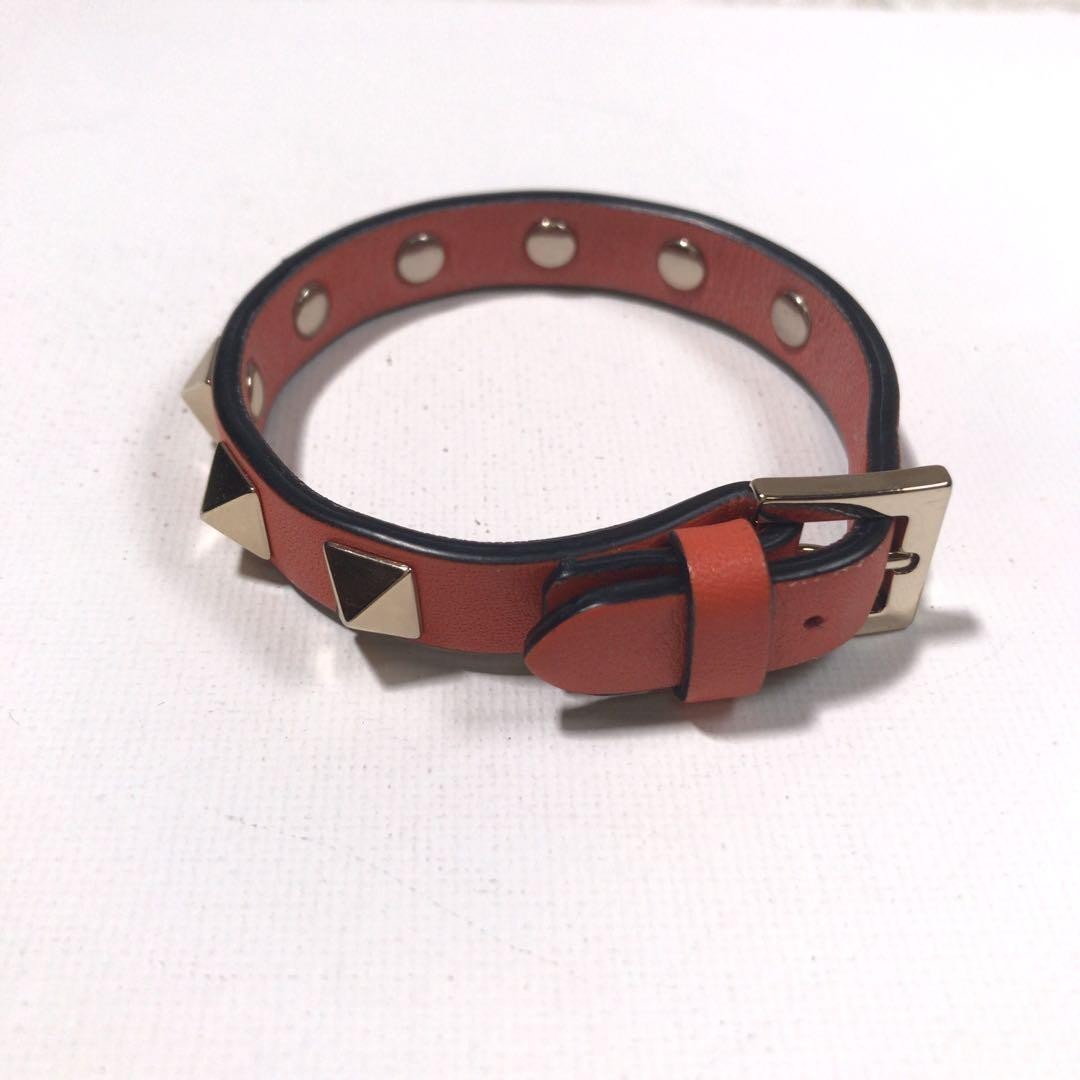VALENTINO GARAVANI Rockstud Orange Leather Bracelet Goldtone Italy