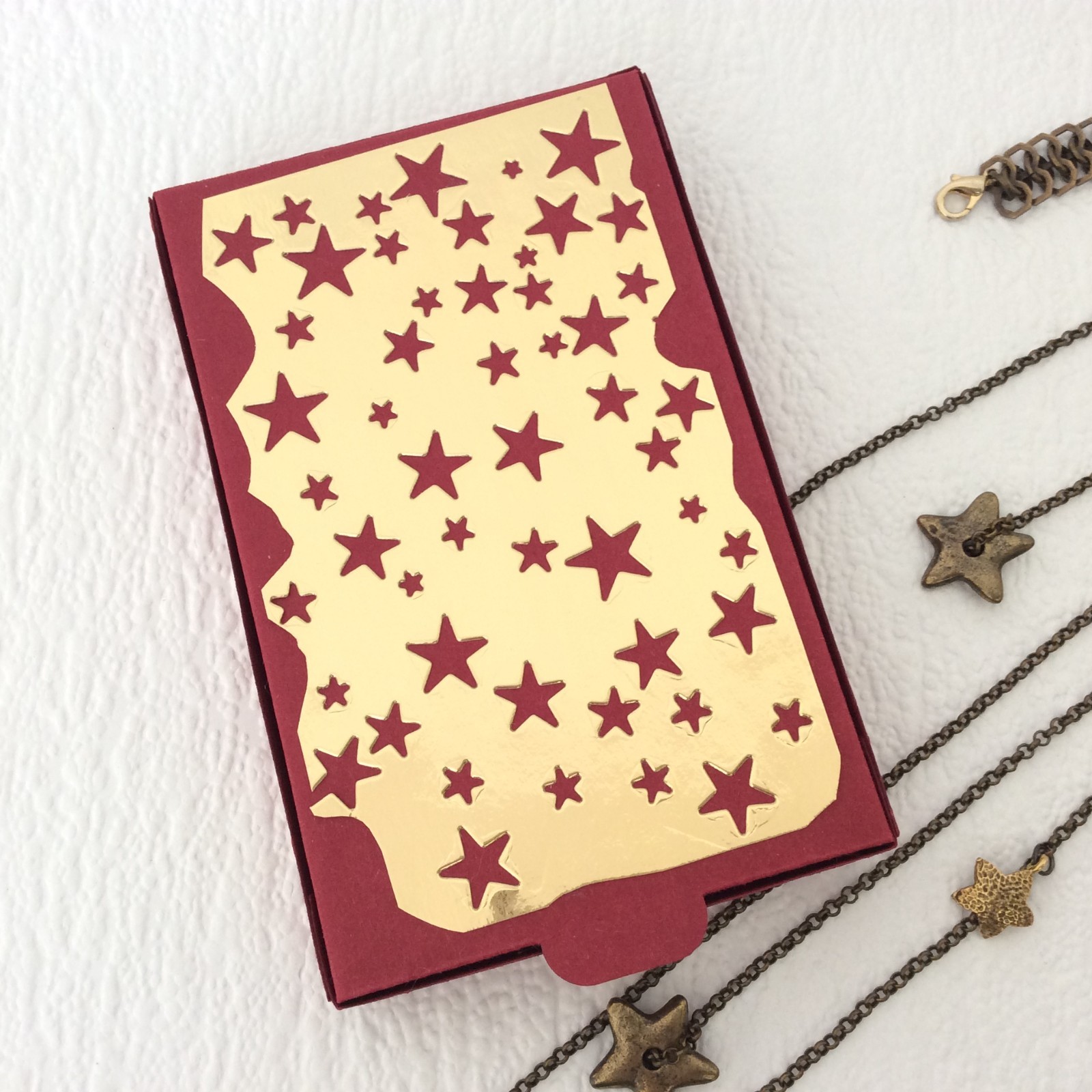 Jamie London metal star necklace – Statement bib – Boho – 40cm/15in – Gift box