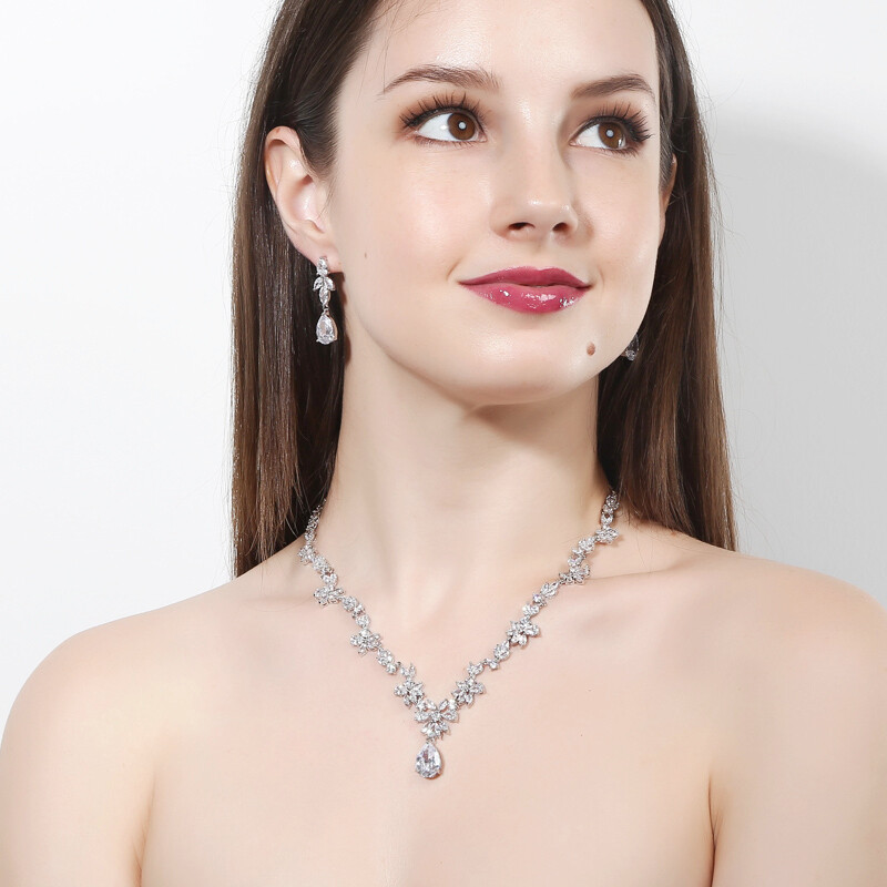 Silver Plated White CZ Necklace Earrings Sets Bridal Costume Jewelry Accessories