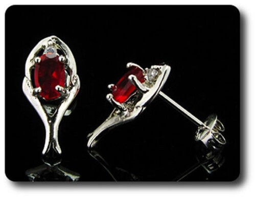 Earrings Ruby 0 3/32×0 9/32in Gold Plated White 18 K.