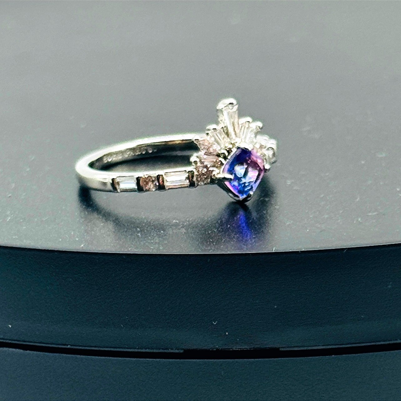 Alexandrite Purple Blue Kite Cut Sunburst Tiara Ring Silver Tone Size 10 Rhodium