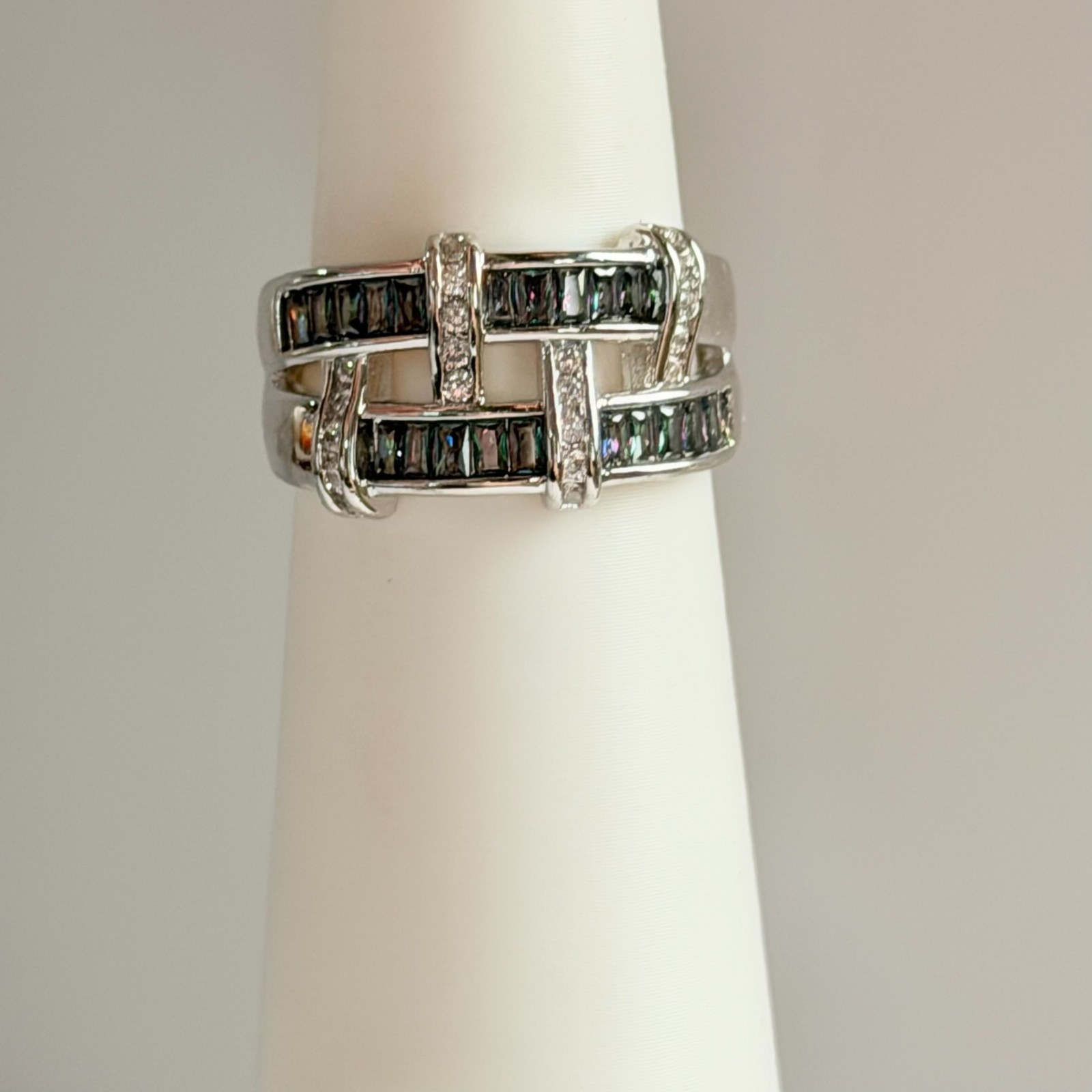 Bomb Party June Ring Sz 8 “Weaved In Time” Alexandrite on Rhodium